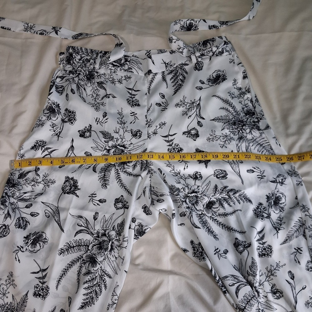 Talbots Cropped Wide Leg Satin Belted Pullon Pants Size PXL  White Black Floral - Picture 6 of 13